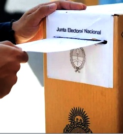 06 13 politica