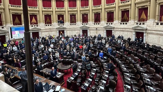 08 06 congreso554
