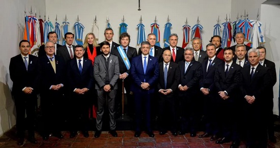 09 10 gobernadores