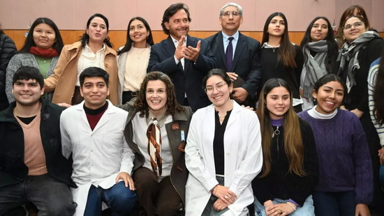 06 16 becas