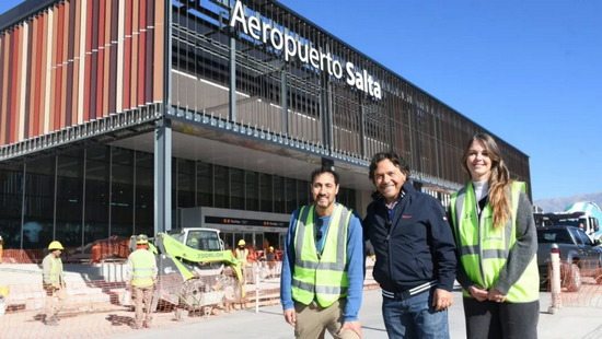 08 03 aeropuerto