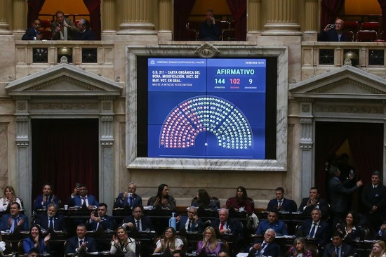 08 26 diputados