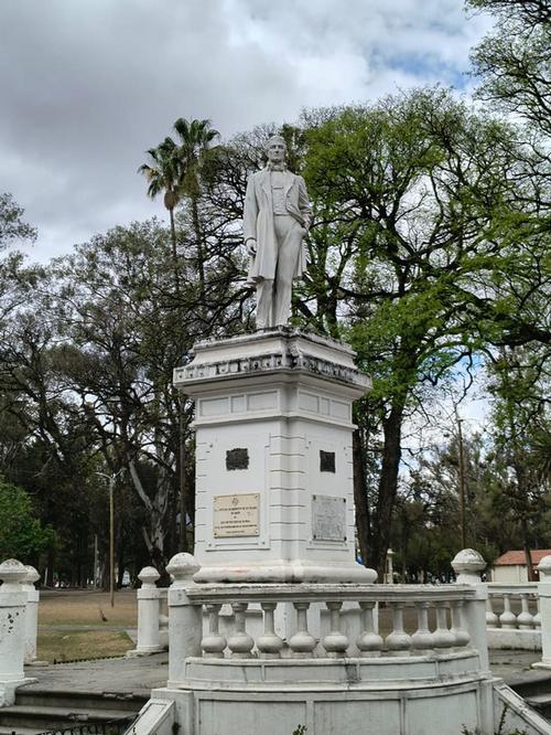 10 17 zuviria2
