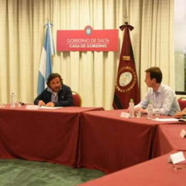 Sáenz presidió la reunión del Comité de Emergencia Hídrica