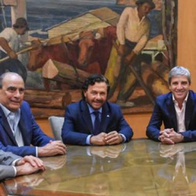 Gustavo Sáenz, tras reunirse con Francos y Caputo, ratificó la continuidad de obras en la provincia