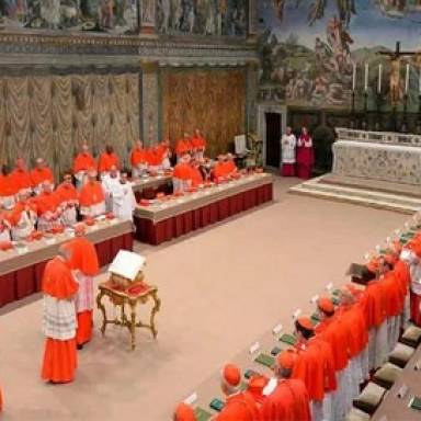 Comienza el Cónclave para elegir al sucesor de Francisco