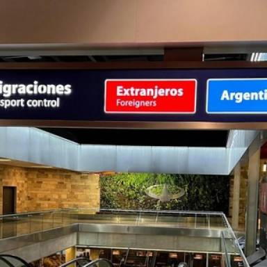 El Gobierno endurece la política migratoria