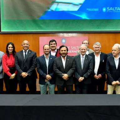 Sáenz anunció reducción de impuestos y eliminación de tasas