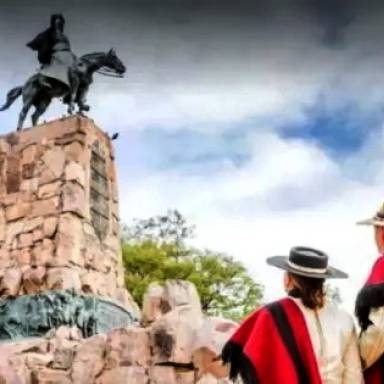 Salta homenajea al General Martín Miguel de Güemes