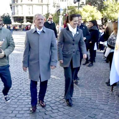 Alumnos de cuarto grado prometieron a la Bandera