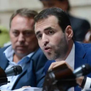 Rechazo a recurso de Estrada: avanza el pedido de desafuero