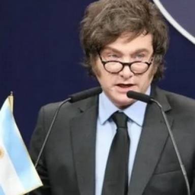 Milei apuntó contra los gobernadores