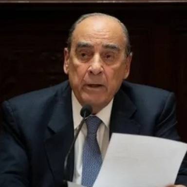 Francos salió a poner paños fríos con los gobernadores