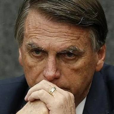 Bolsonaro deberá cumplir arresto domiciliario con tobillera electrónica