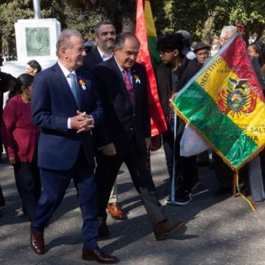 Conmemoraron la independencia de Bolivia