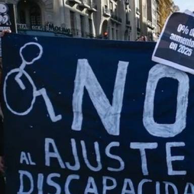 El Gobierno de Milei promulgó la Ley de Discapacidad pero suspende su aplicación