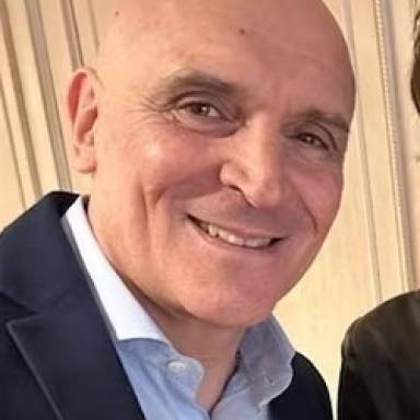 Espert se aferra más que nunca a la candidatura