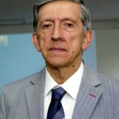 Armando Caro Figueroa: Salta debe pensarse como centro de la región