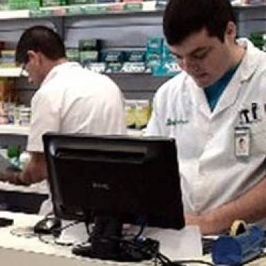 Ordenaron a PAMI volver a cubrir el 100% de los medicamentos