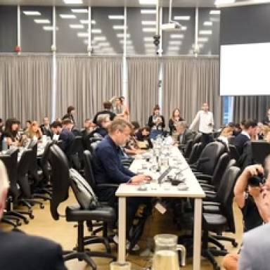 El Gobierno logró dictamen de mayoría pero las negociaciones siguen abiertas