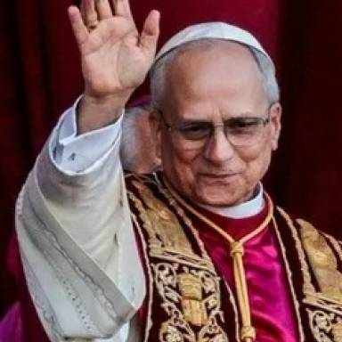 El papa León XIV aprobó cambios  en títulos sobre la Virgen María