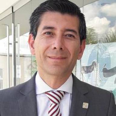 Pedro Burgos: recortando derechos laborales nunca se generó más empleo