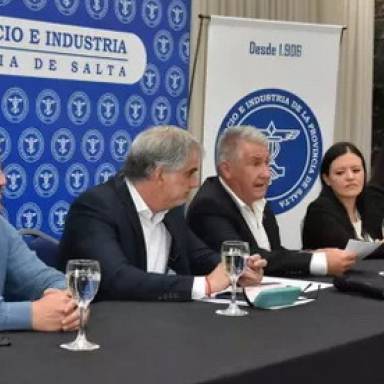 Premios por comprar en comercios locales