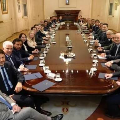 Gobernadores condicionan el apoyo al proyecto de Milei en el Congreso