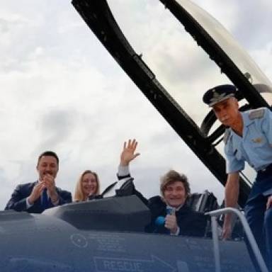 Milei: Petri deja detrás suyo un legado