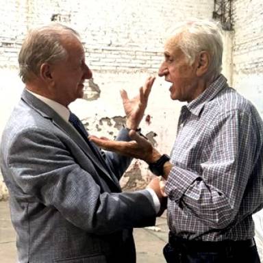 Leandro Illia presentó el libro sobre la vida de su padre, Arturo Illia