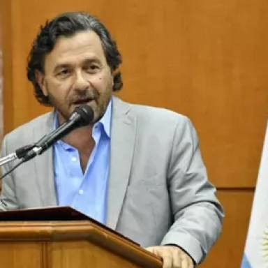Sáenz llamó a trabajar y al compromiso por Salta