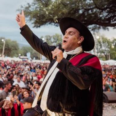 La Serenata a Cafayate empieza a tomar forma