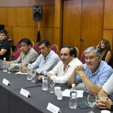 Segunda reunión entre Gobierno y gremios estatales