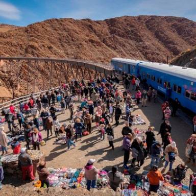 Verano de altura en el Tren a las Nubes 