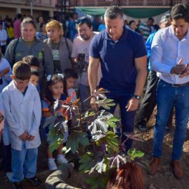 Galíndez visitó Tartagal con una agenda educativa y ambiental