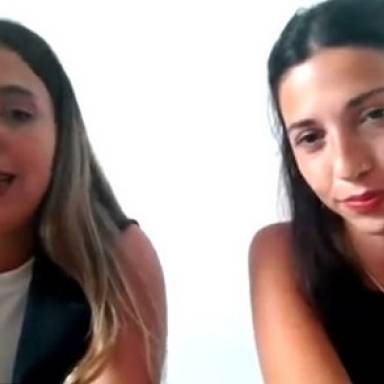 La pantalla reemplaza al juego