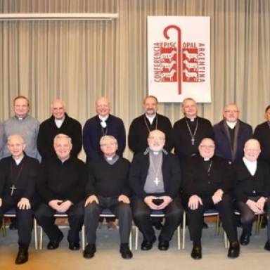 Nunca más a la violencia de la dictadura