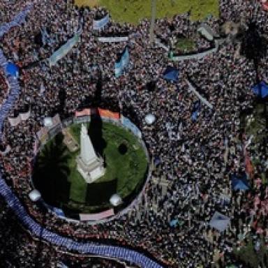 Masiva marcha a 50 años del último Golpe de Estado