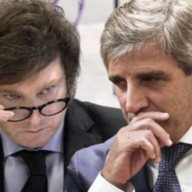 Milei dibuja y dibuja