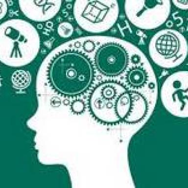 El pescado, la cabeza y un cuerpo que patea en contra