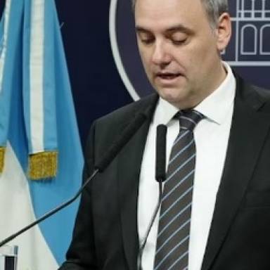 La Justicia ultima detalles antes de pedirle explicaciones a Adorni