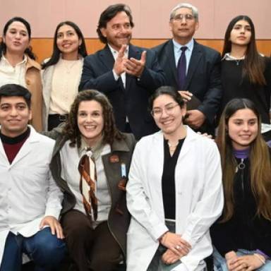 2 mil millones para fortalecer las escuelas técnicas