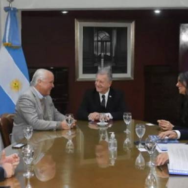 Salta y Panamá fortalecen vínculos comerciales