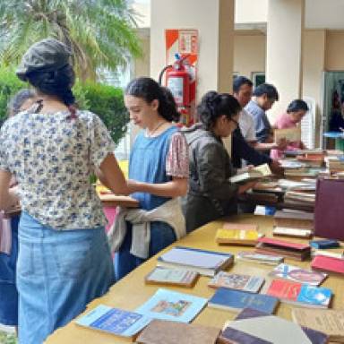 Ocho mil libros esperan dueño