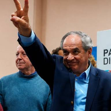 Julio San Millán asumió la presidencia del PJ salteño