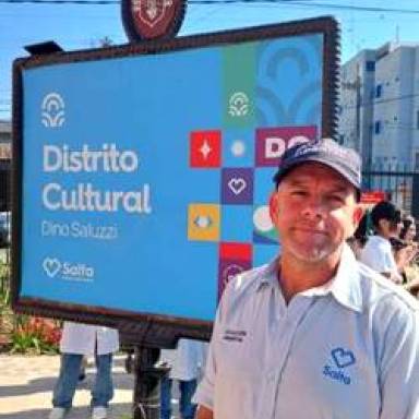 Los vecinos tienen mucho para reciclar en su casa