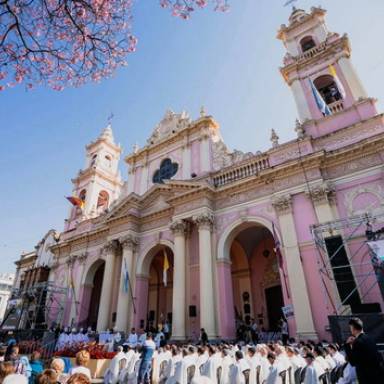 Comienza la Novena al Señor y la Virgen del Milagro