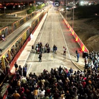 Sáenz inauguró el nuevo  puente de Vaqueros