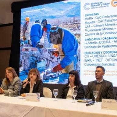 Formar trabajadores para una minería  que ya está cambiando el mercado laboral