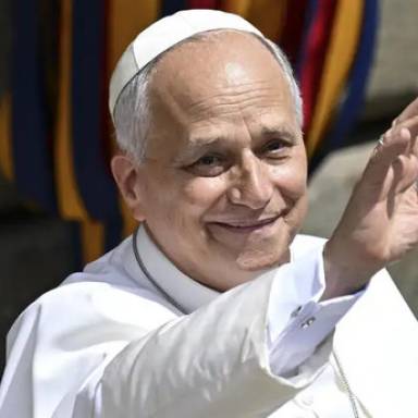 El Vaticano confirmó que al papa León XIV le extirparon un tumor maligno del pulmón